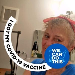 Meet your Posher, Debbie